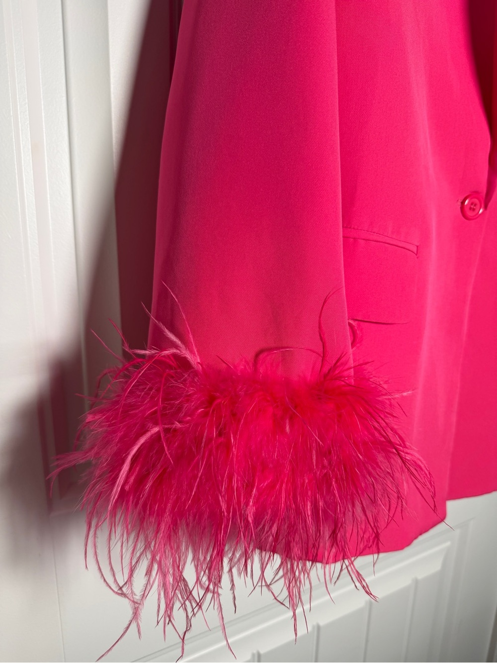 Peppermayo Shake it Off Hot Pink Feather Trim oversized Blazer - Picture 4 of 9